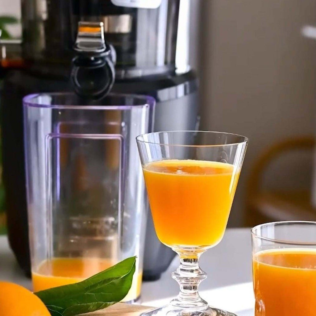 Fresh orange juice 