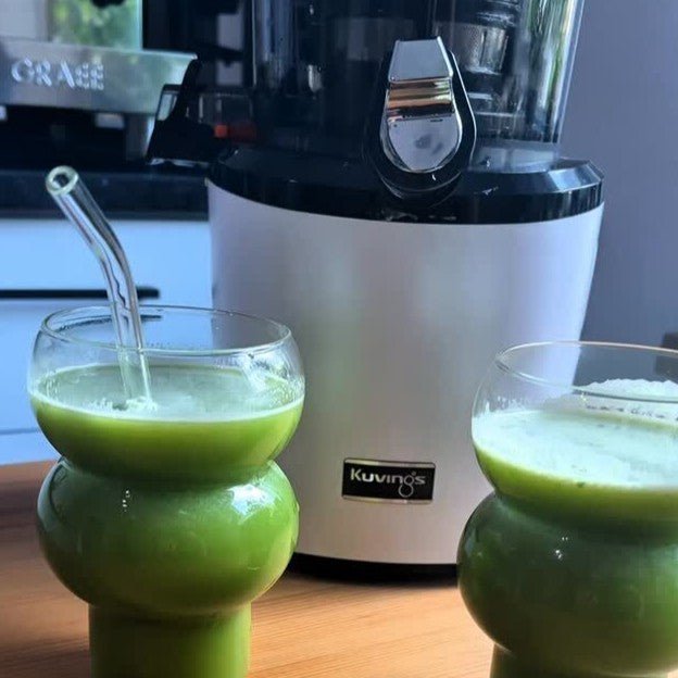 Green detox juice 