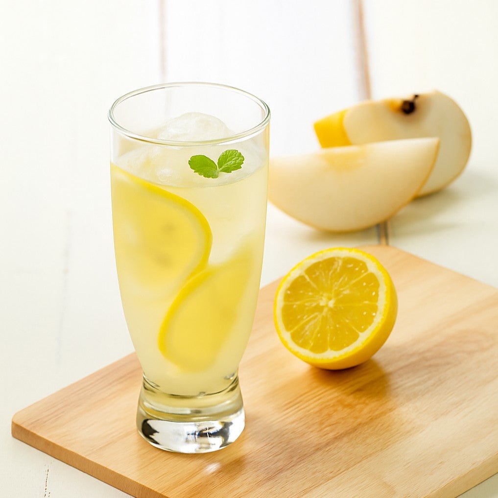 Summer juice with melon &amp; pear 