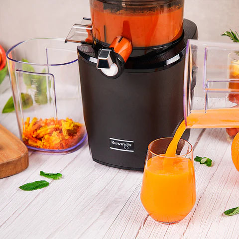 REVO830 WHOLE SLOW JUICER
