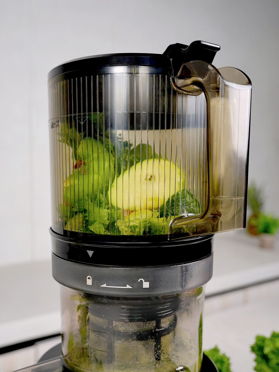 AUTO9 HANDS-FREE SLOWJUICER